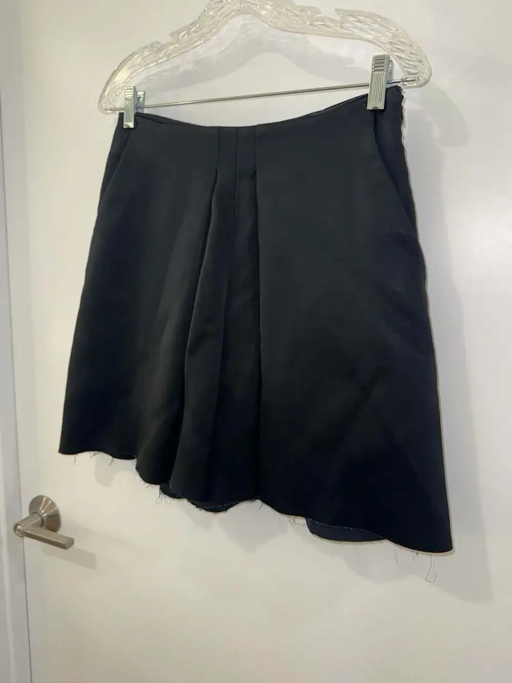 Céline Black Pleated Raw-Hem Skirt/Culottes